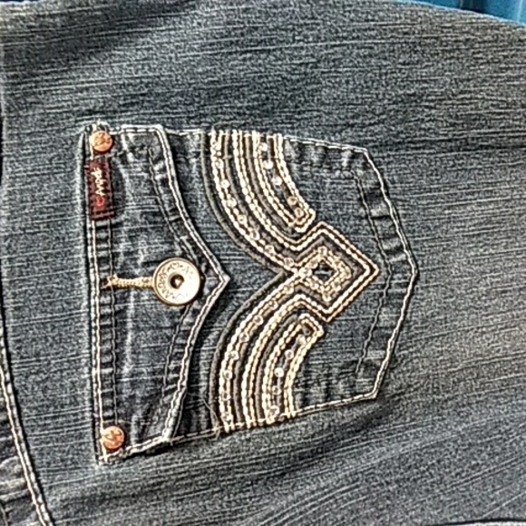 Angel's Denim Cuffed Blue Jeans - Picture 4 of 4